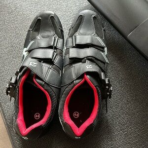 Peloton shoes size 44, like new!
